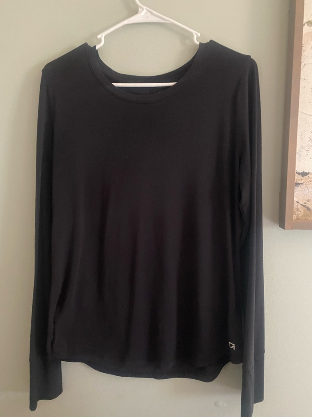 GAP FIT Black Long-Sleeve  Tee